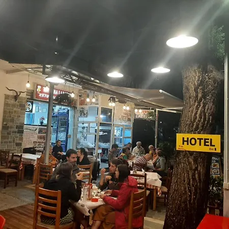 Apartment Taverna Laberia 2 *