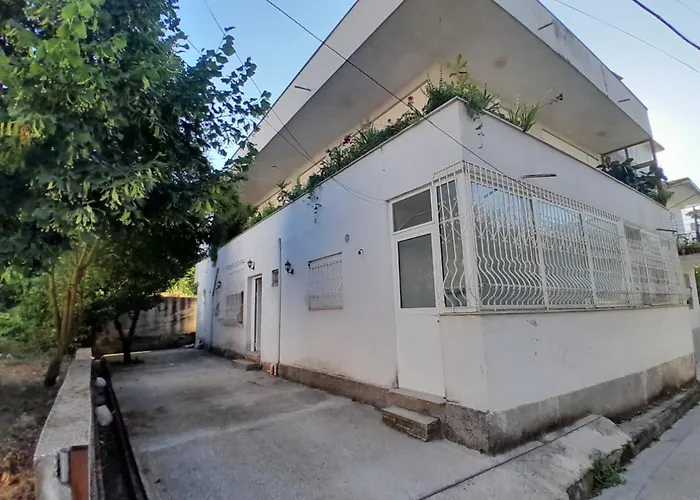 Lejlighed Taverna Laberia 2